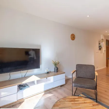 Peaceful In The City Center For 2 People * Aix-les-Bains